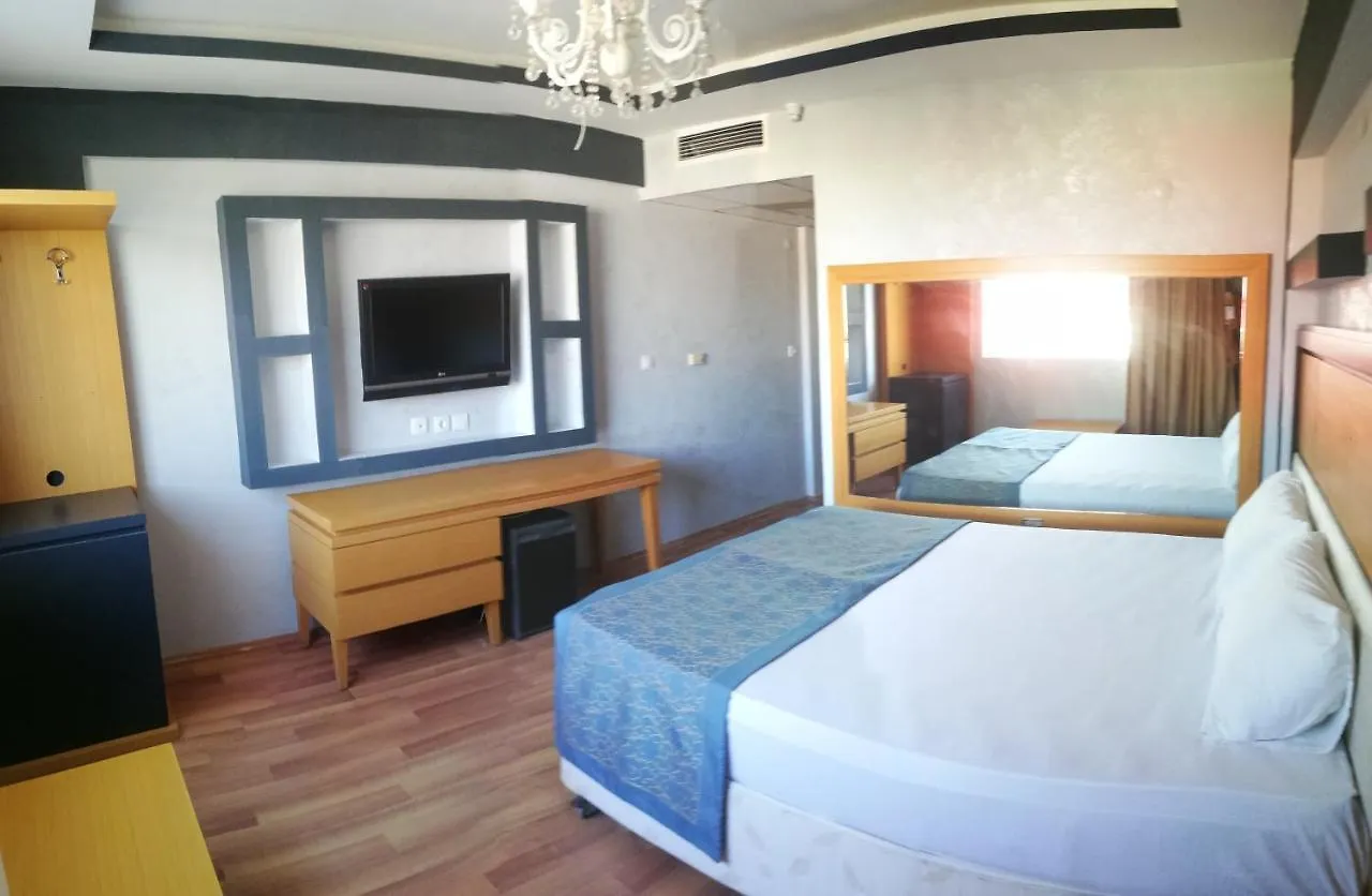 **** Hotel Uenaten Otel Gaziemir Turkey