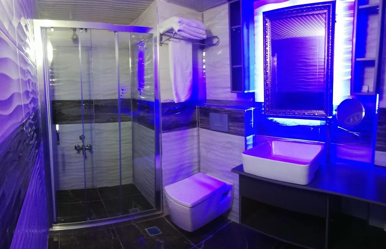 Uenaten Otel Gaziemir