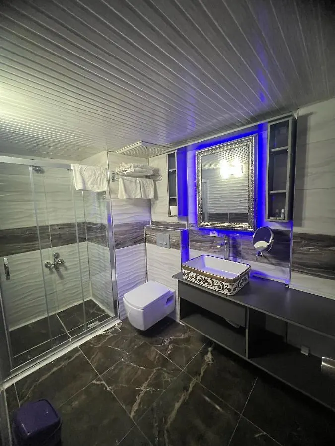 Hotel Uenaten Otel Gaziemir